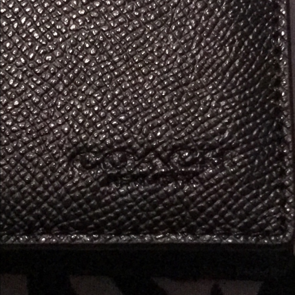 Coach Wallet(men) - Picture 4 of 7